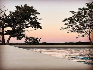 Pool - Holiday Home in Dordogne near Lascaux Cave (Les Eyzies-De-Tayac-Sireuil)