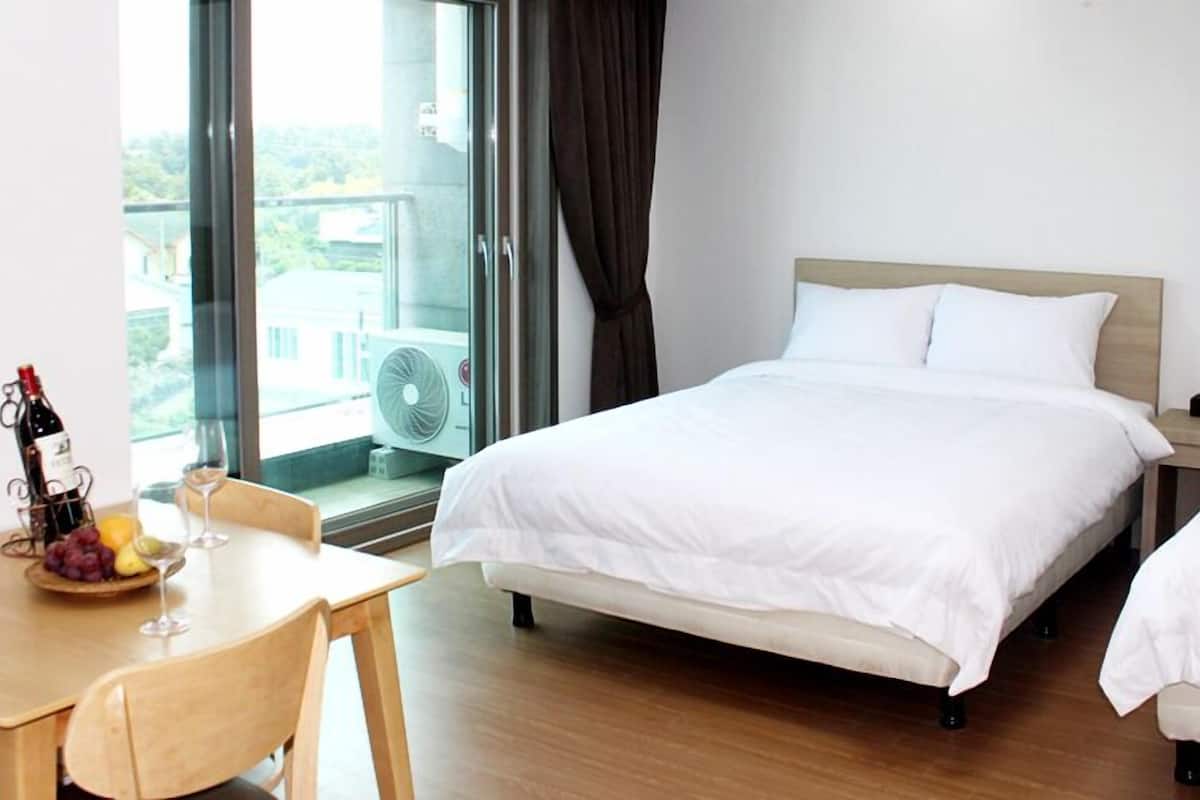 Chambre Deluxe | Système d’insonorisation, accès au Wi-Fi (inclus)