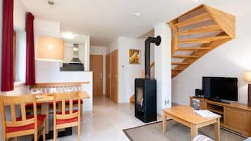 Fernseher, Kamin