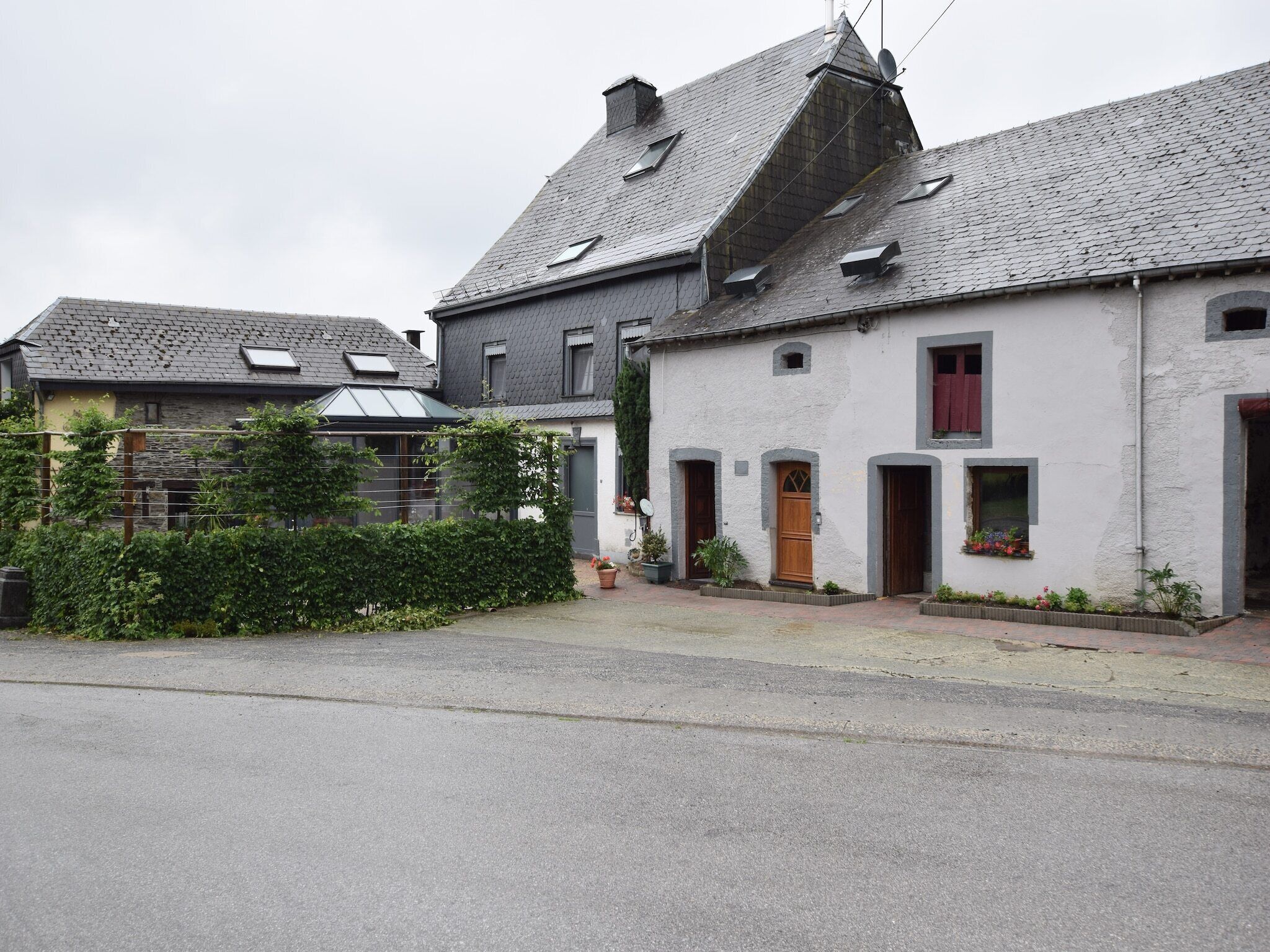 Außenseite Ferienhaus [Sommer]