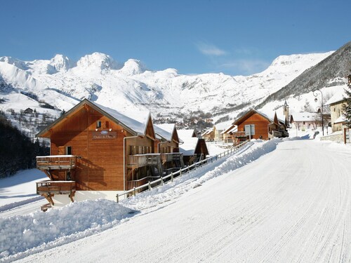 Chalet-Wohnen in den Alpen