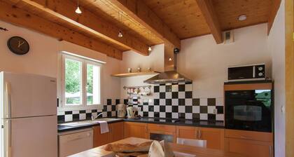 Peaceful Villa in Calamane with Private Pool