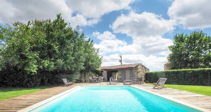 Ferienhaus mit Pool in Saint-Laurent