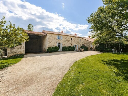 Holiday Home Saint-Laurent Pool Retreat