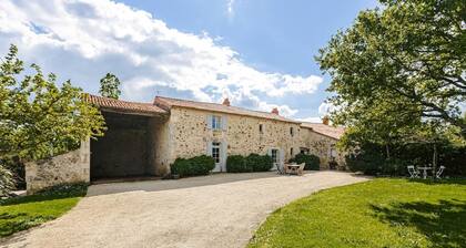 Holiday Home Saint-Laurent Pool Retreat