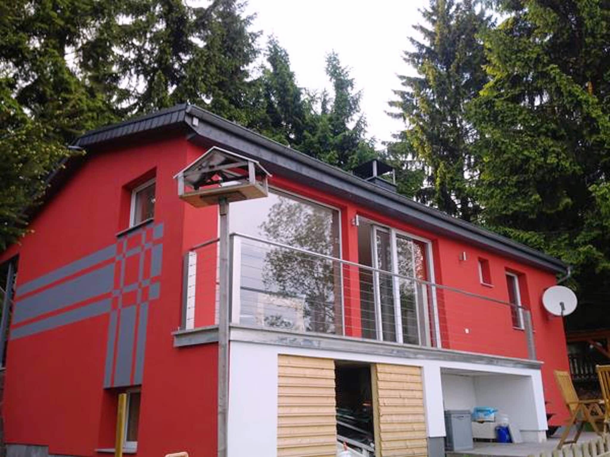Außenseite Ferienhaus [Sommer]