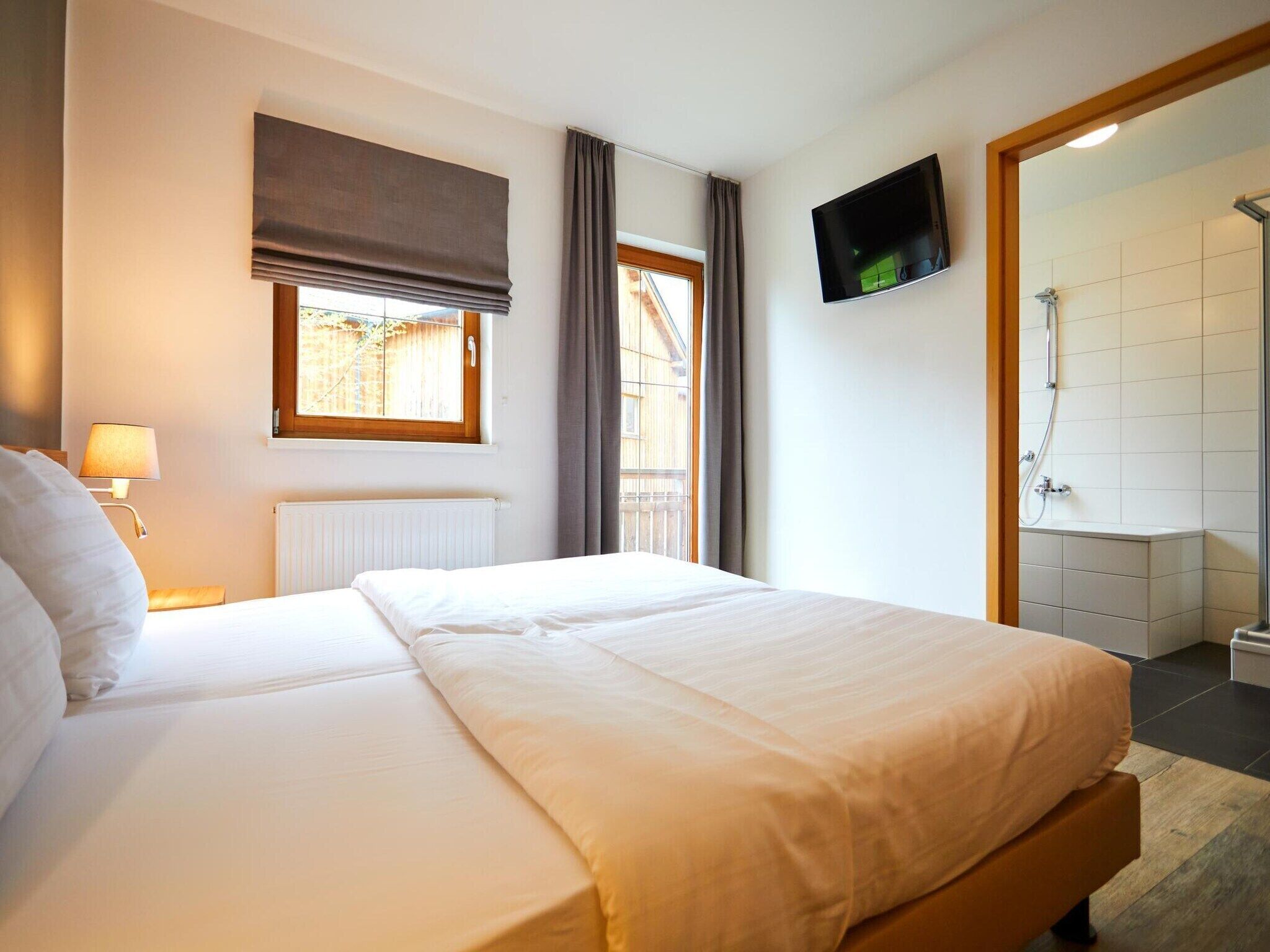 3 bedrooms, WiFi
