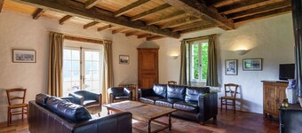 Mansion in Aquitaine with Private Pool