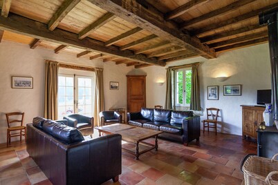 Mansion in Aquitaine with Private Pool