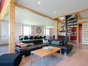 Interior - Rustic Retreat, Ovifat (Waimes)