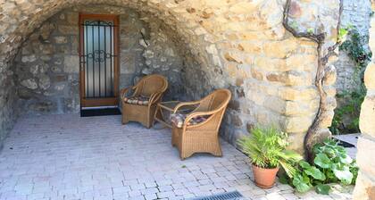 Villa à LargentiÚre avec piscine privée