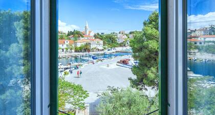 Villa in Sumartin near Beach & Private Pool