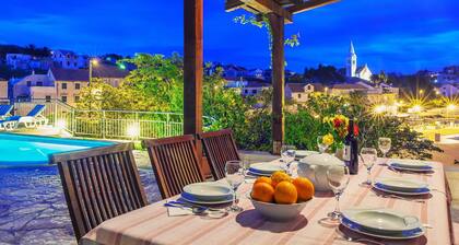 Villa en Sumartin cerca de Playa y Piscina