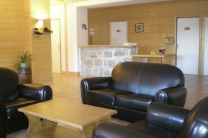 Unclassified image, 5 of 28, button - Apartment in France with Pool & Sauna (Notre Dame de Bellecombe)