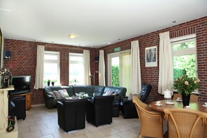 TV, DVD player, table football, ping pong