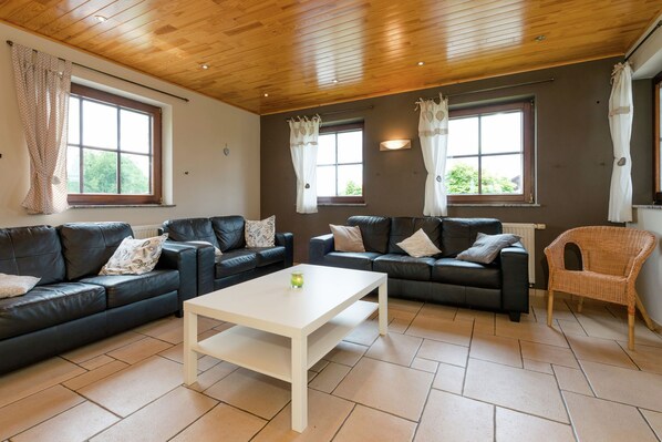 TV, DVD player, table football, ping pong