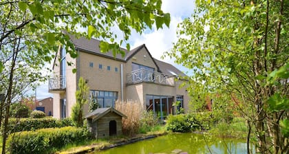 Villa de lujo en Sourbrodt