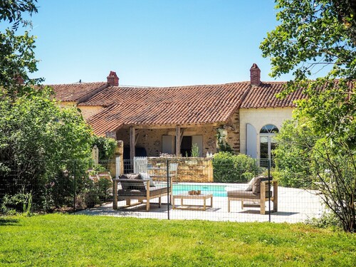 Holiday Home Saint-Laurent Pool & Garden