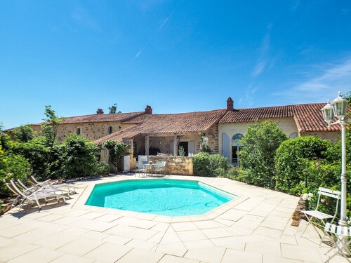 Holiday Home Saint-Laurent Pool & Garden