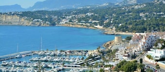 Sunny Coastal Stay in Zingst