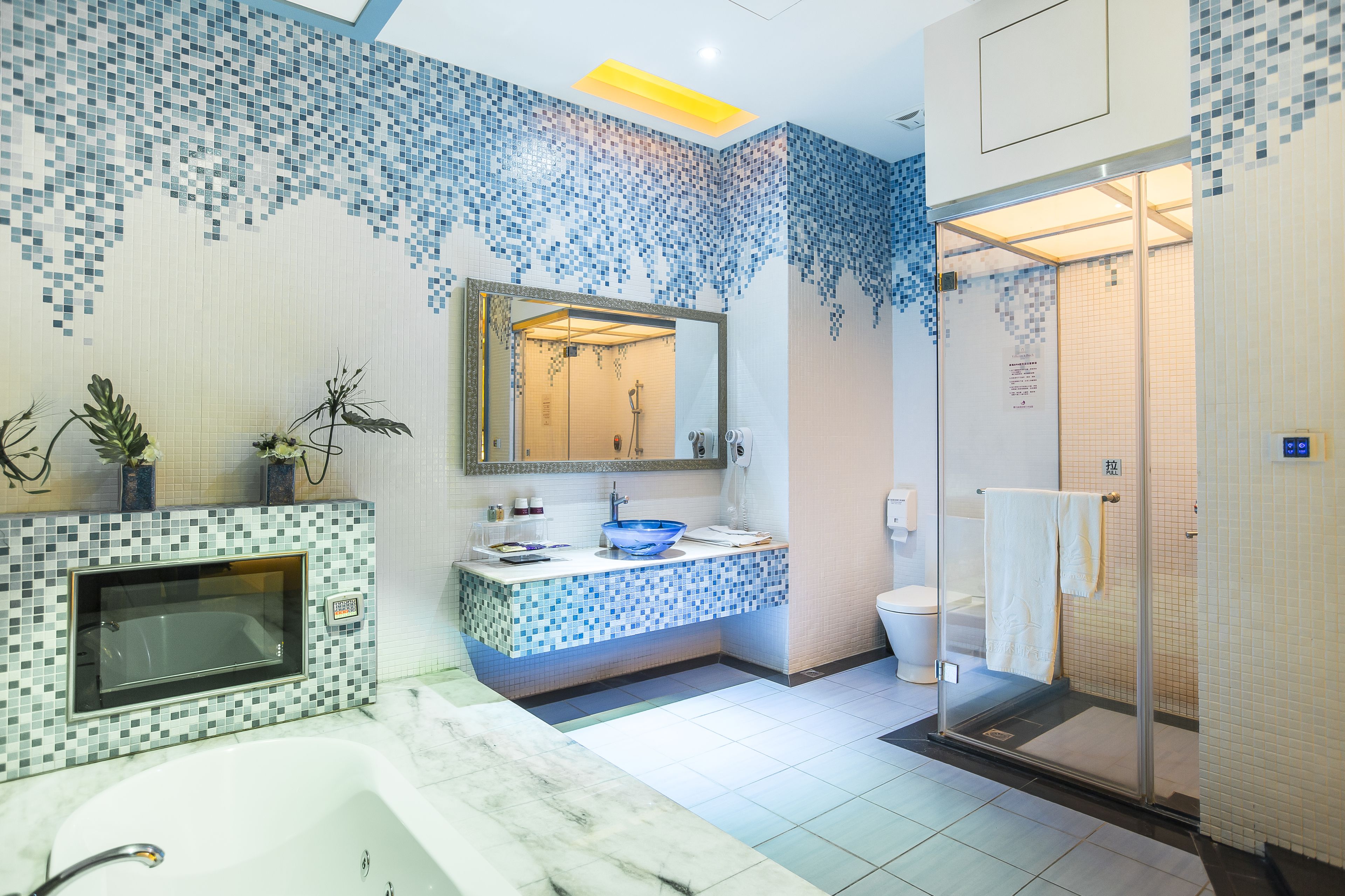 Classic Double Room, 1 Double Bed | Premium bedding, down comforters, minibar, individually decorated