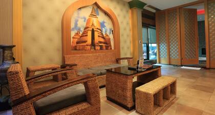 MoonArea Business Leisure Motel