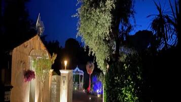 Enceinte de lâhĂ©bergement