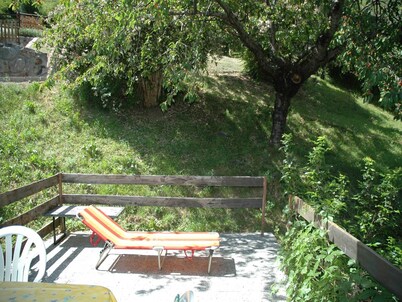 Charming Chalet Near Trails