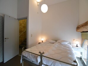 3 bedrooms, WiFi