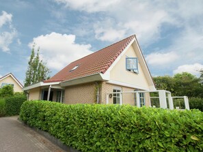 Exterior - Holiday Home in Schoorl with Fenced (Schoorl)