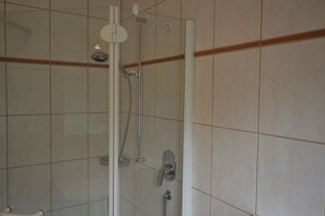Shower - Comfy Apartment in Gransdorf with Garden (Gransdorf)