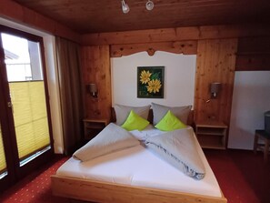3 bedrooms, free internet - Modern flat in Längenfeld near ski area (Längenfeld)