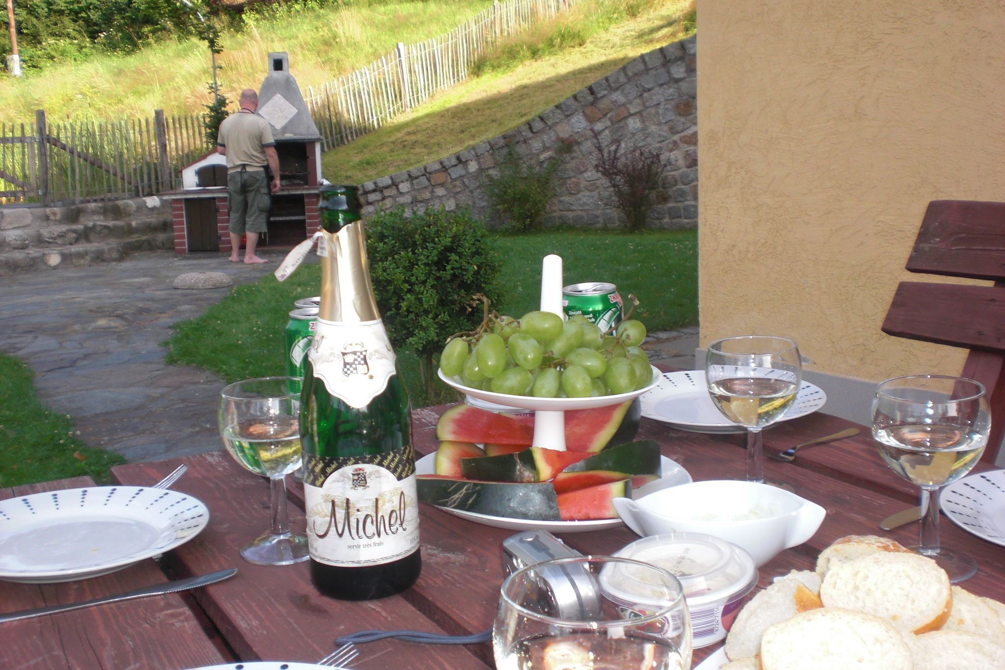 屋外ダイニングエリア