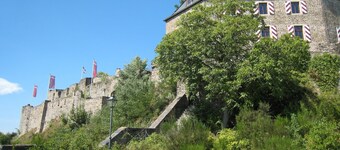 Farmhouse Escape in Haserich