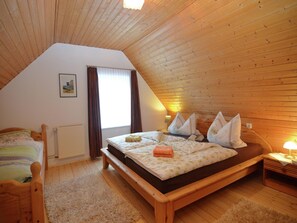 3 bedrooms, WiFi - Holiday home in Ramsbeck with garden (Bestwig-Ramsbeck)