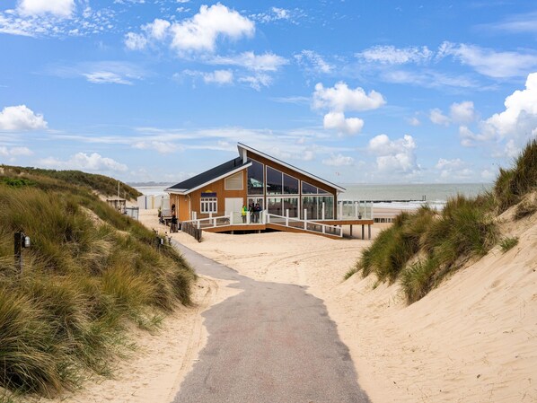 Strand
