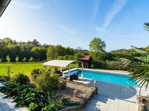 Pool - Poolside Haven in Salles (Salles-De-Belvès)