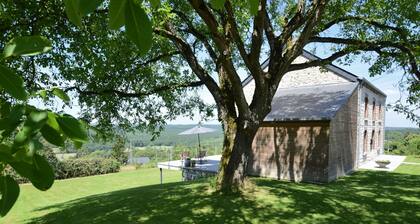 Maison Ă  Humain avec BBQ et Vue Nature