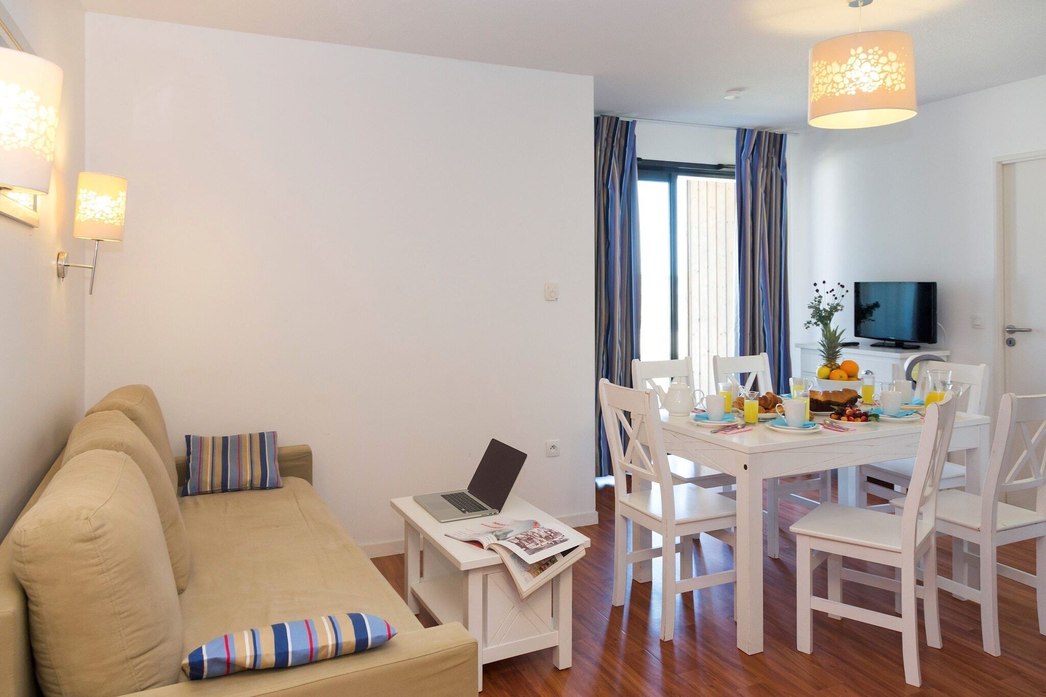 Seaside Apartment Stay - Lorient