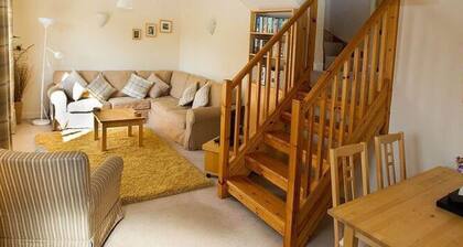 Cottage in Jedburgh near Historic Abbey