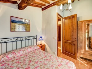 4 bedrooms, WiFi - Belvilla by OYO Sorgente (Radicofani)