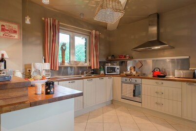 Casa en Thirimont cerca del bosque y sauna