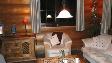 TV, fireplace, table tennis