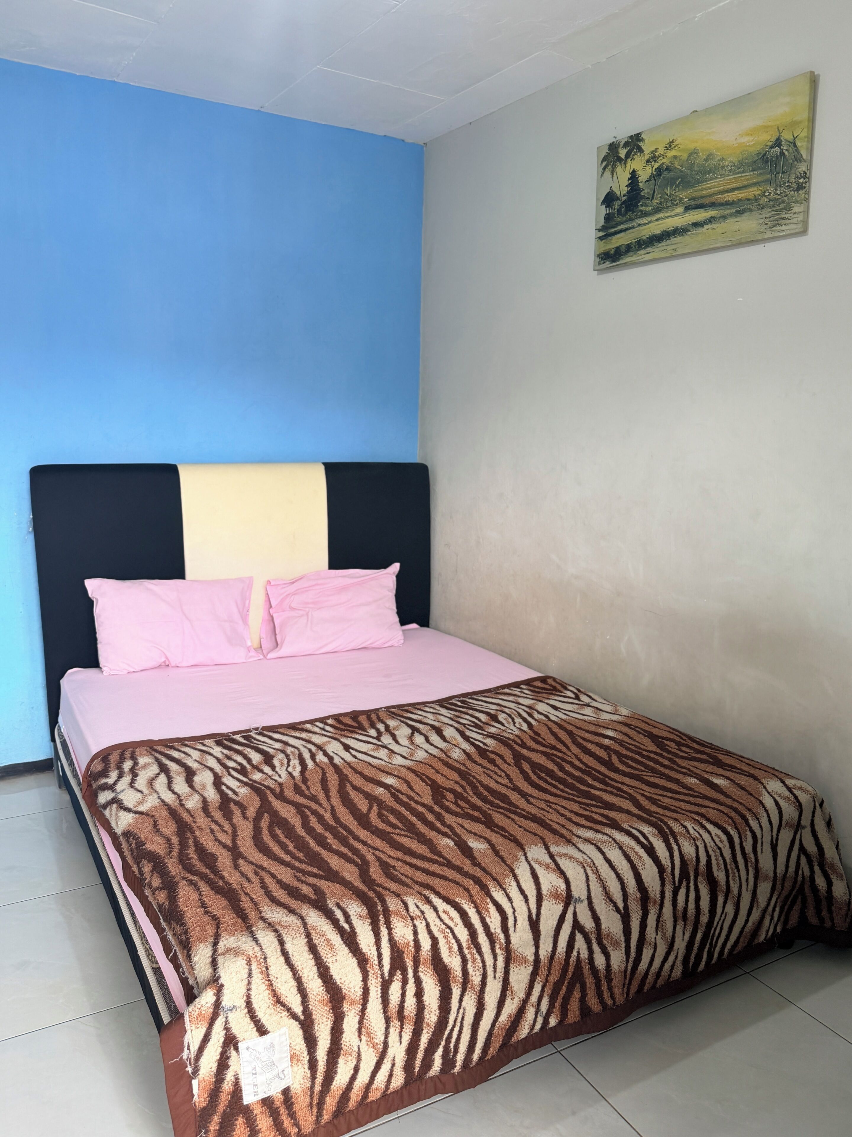 Standard Room | Desk, free WiFi