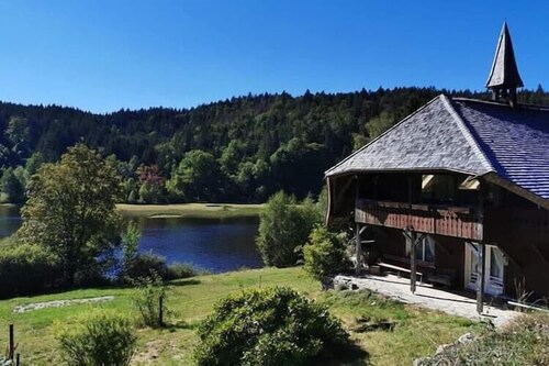 Huoneisto, jossa katettu parveke Schwarzwaldissa Feldbergin lähellä