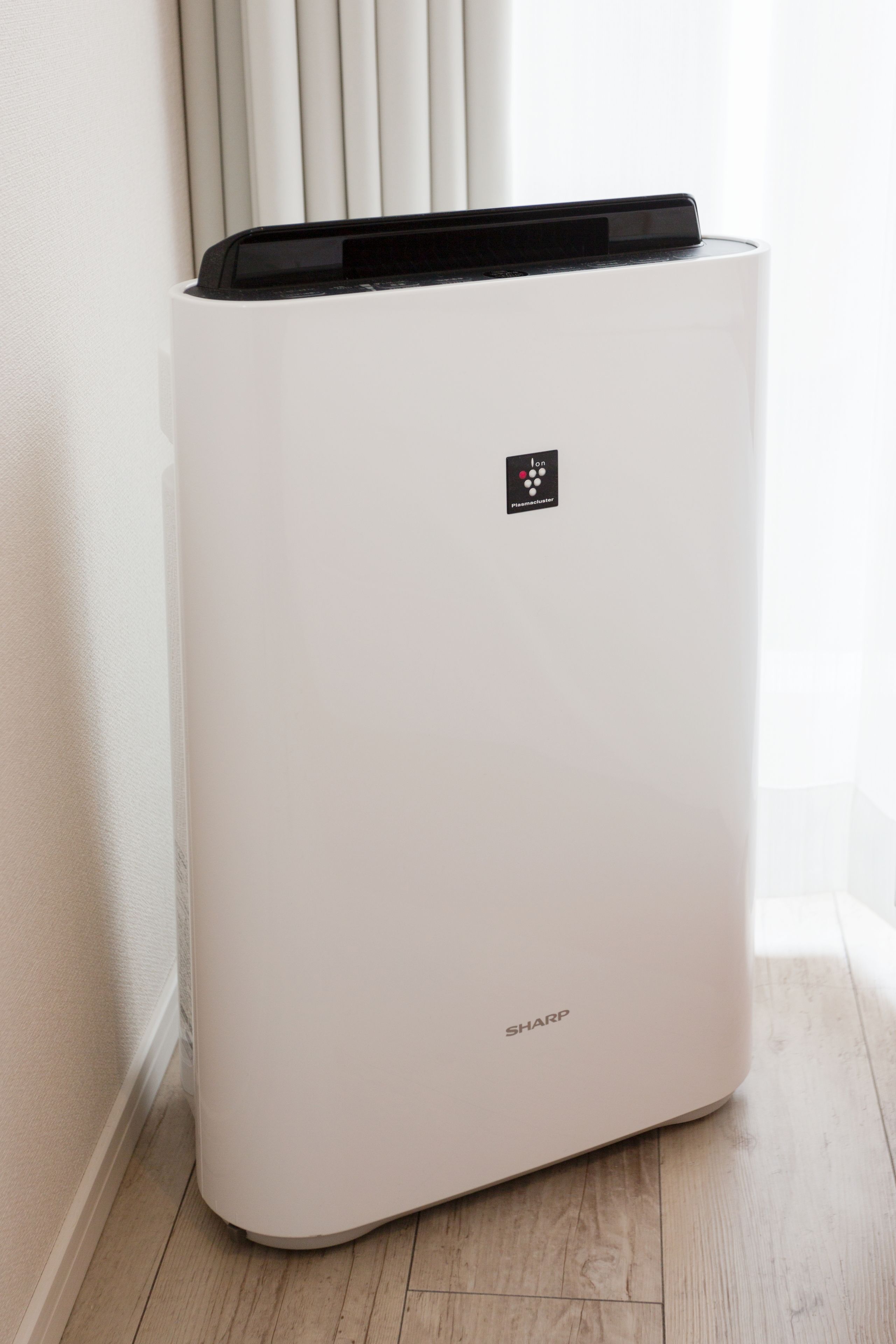 in-room safe, soundproofing, free wifi, bed sheets