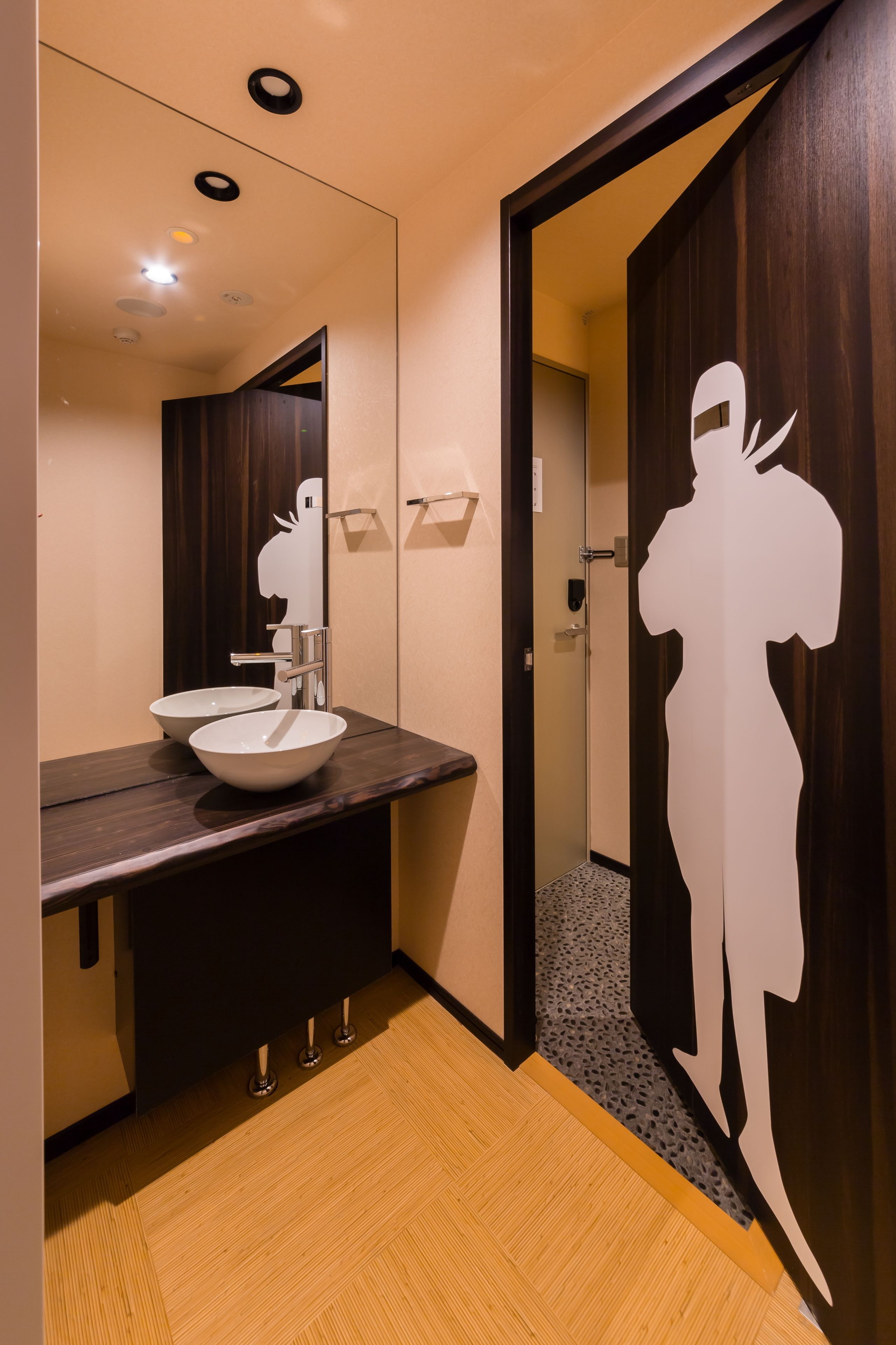 twin room, non smoking (ninja room) | bathroom | combined shower/bathtub, deep-soaking bathtub, free toiletries
