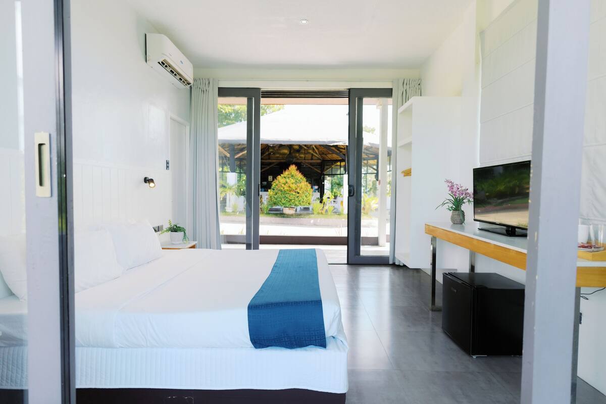 Superior Room | Bed sheets