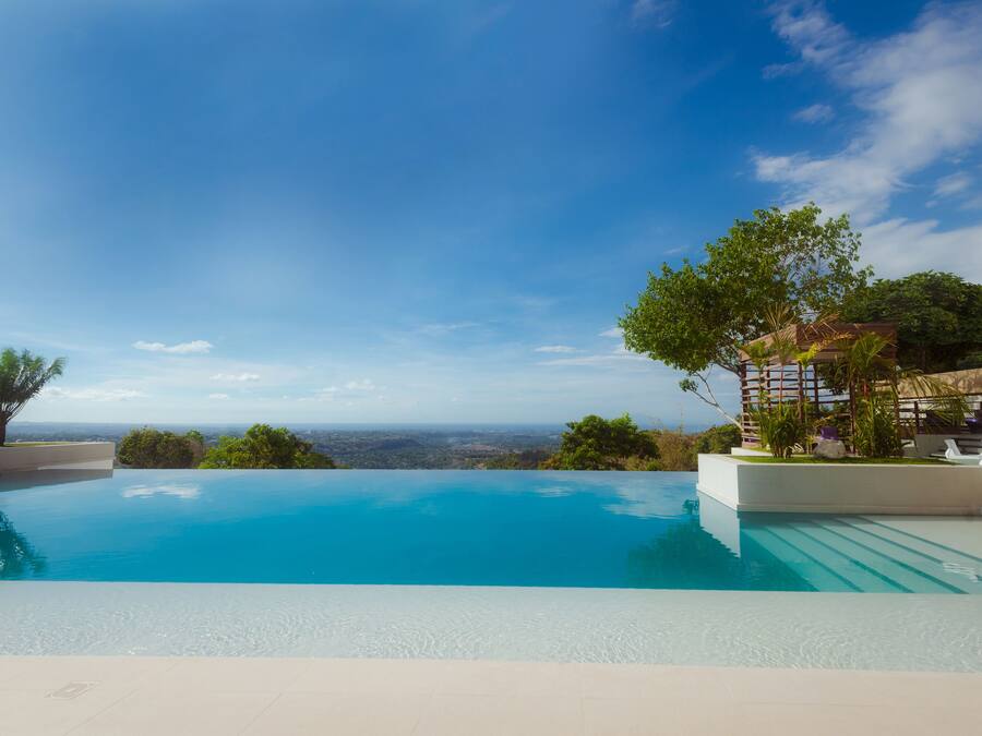 2 Außenpools, Cabañas (gegen Gebühr), Sonnenschirme