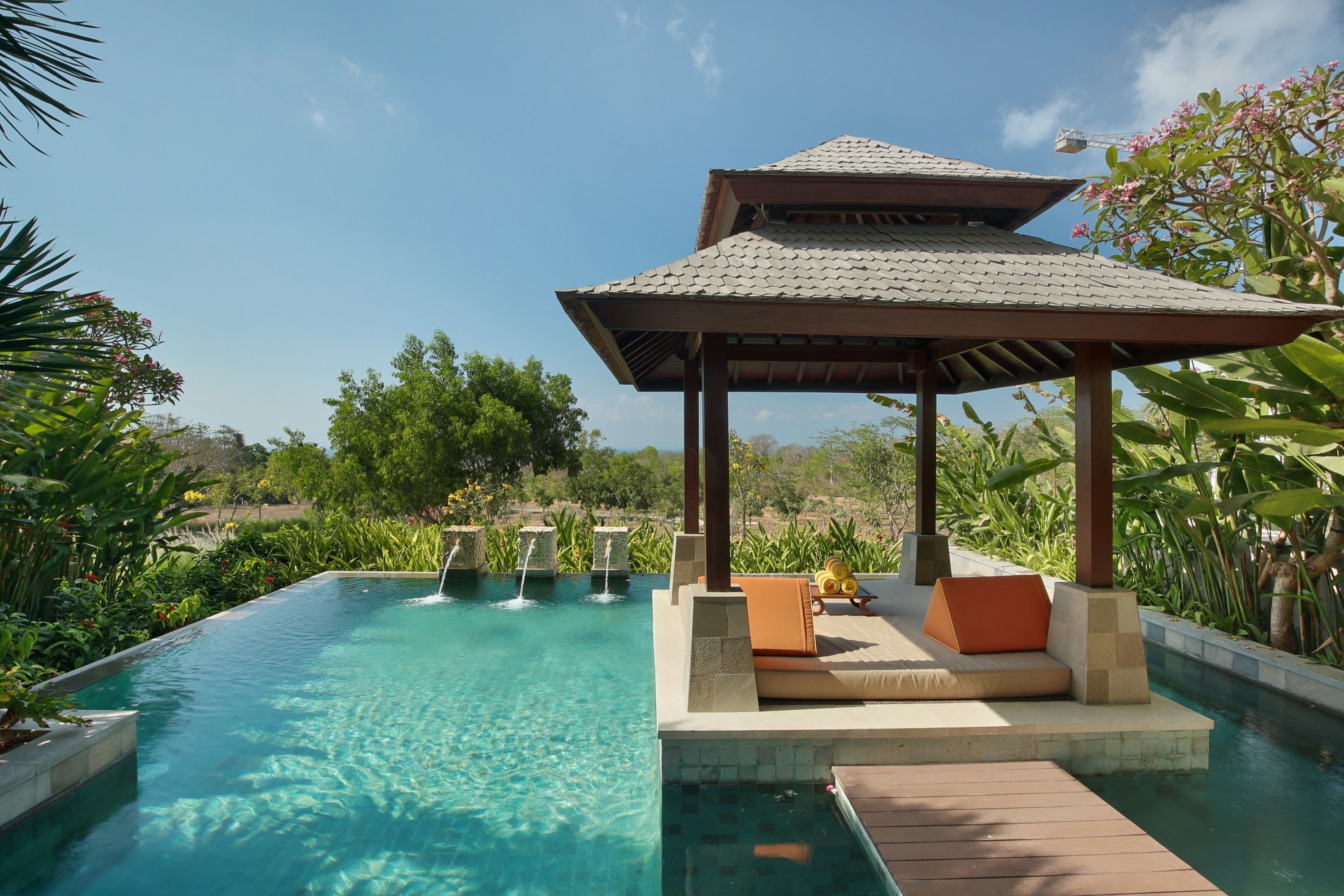 3 Bedrooms Apartment with Private Pool | Premium bedding, in-room safe, desk, blackout curtains